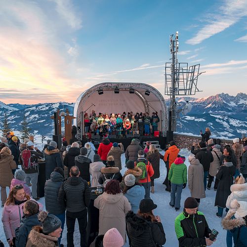 thumb-bergadvent-hahnenkamm-12-2024-helmut-lackner-13