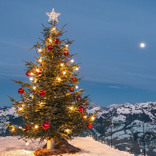 thumb-bergadvent-hahnenkamm-12-2024-helmut-lackner-6